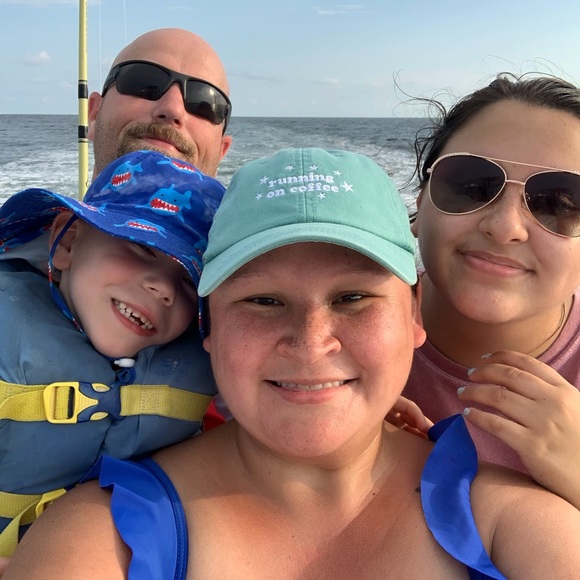 Meet your Posher, Diana - Picture 3 of 4